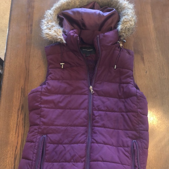 Banana Republic Jackets & Blazers - Banana Republic puffer vest.  Purple with hood size medium